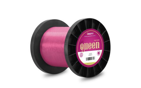 Delphin QUEEN Carp / ružový 0,25mm 5,0kg 30000m Delphin QUEEN Carp / ružový 0,25mm 5,0kg 30000m