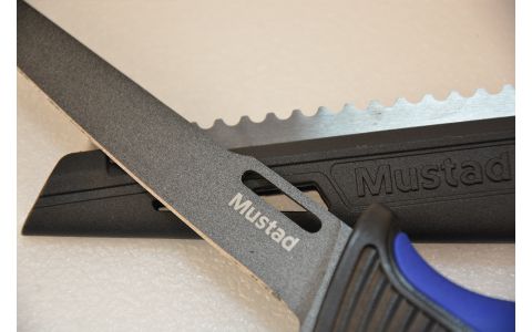 MUSTAD FILETOVACÍ NÔŽ S PTFE POVRCHOM - 7" 18CM