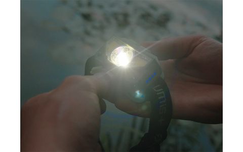 Čelová lampa Delphin LUMIS 3W/220lm/1000mAh